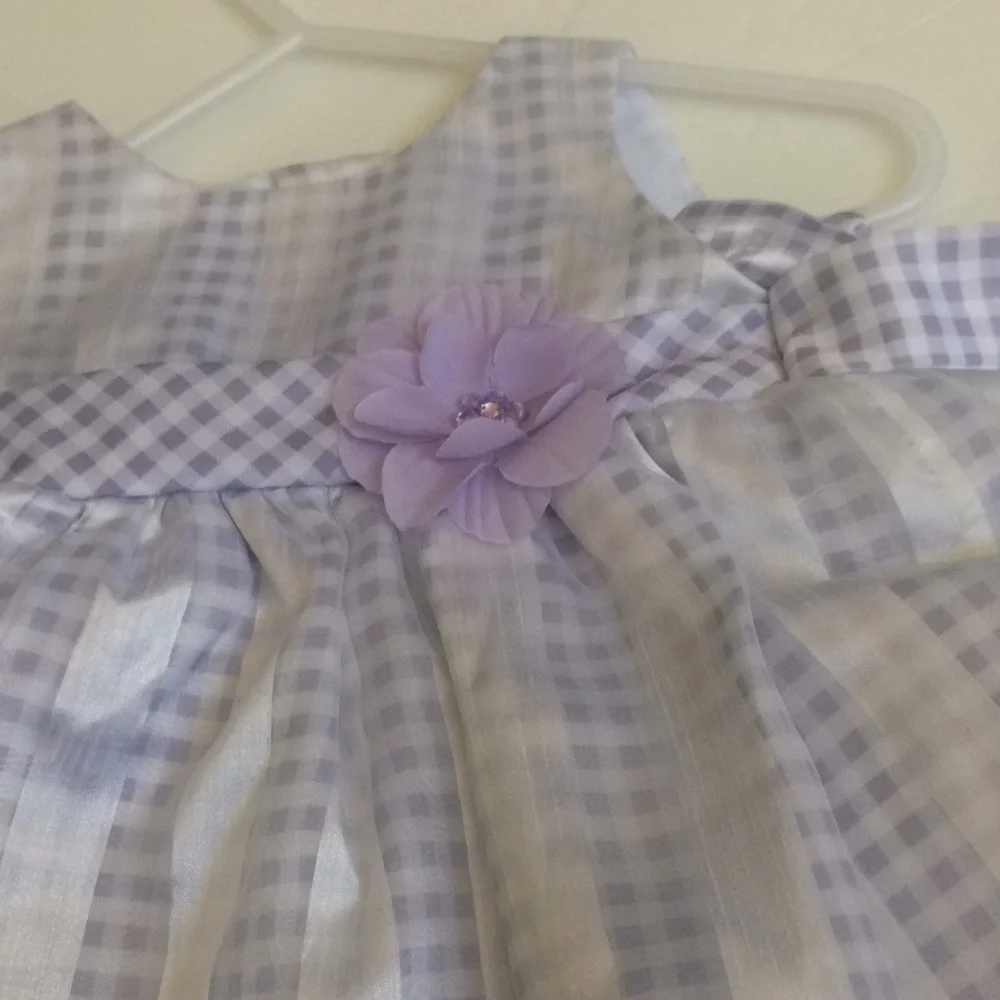 FINAL MARKDOWN little girls dress  3-6 mnth